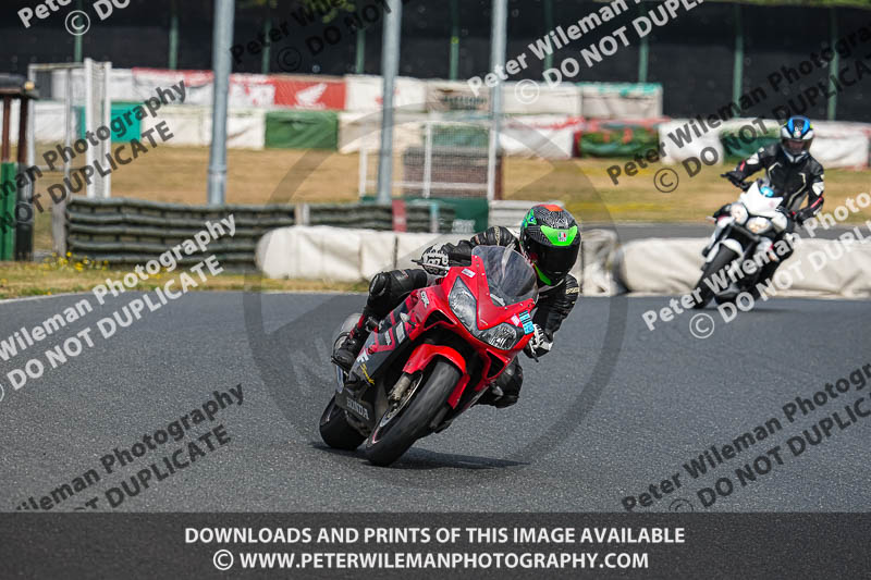 enduro digital images;event digital images;eventdigitalimages;mallory park;mallory park photographs;mallory park trackday;mallory park trackday photographs;no limits trackdays;peter wileman photography;racing digital images;trackday digital images;trackday photos